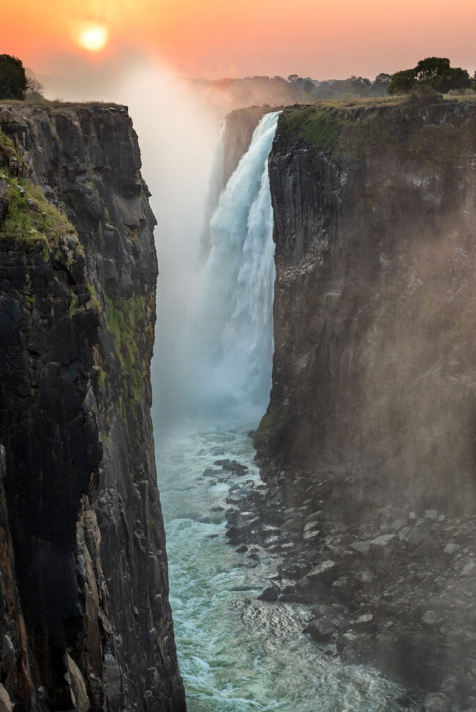 De fotografiereis start in Vic Falls, Zimbabwe